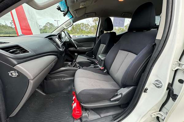 2016 Mitsubishi Triton GLX+ MQ 4X4