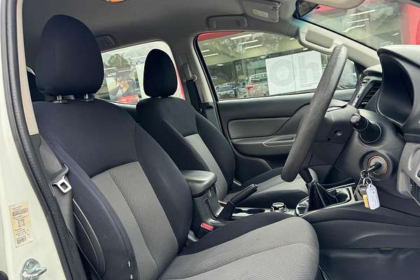 2016 Mitsubishi Triton GLX+ MQ 4X4