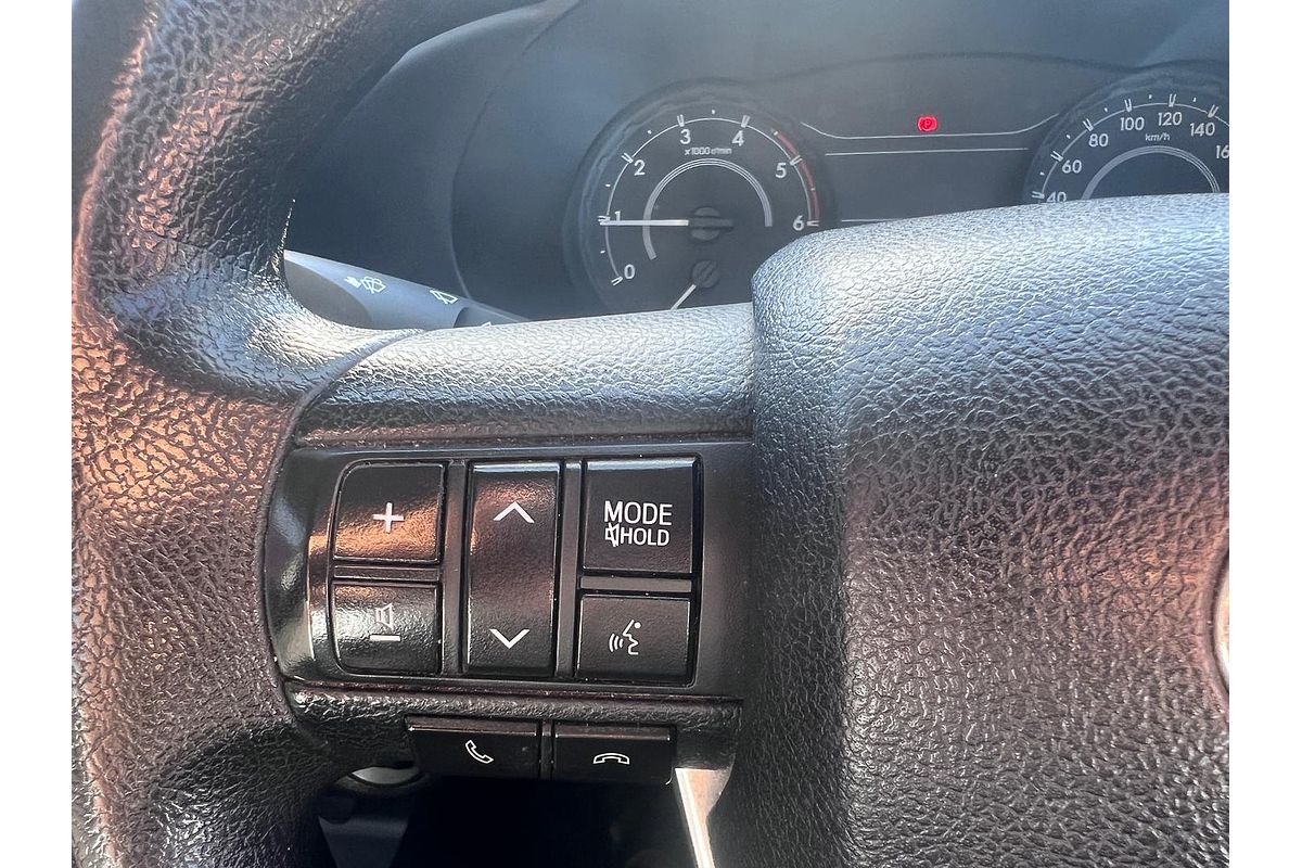 2015 Toyota Hilux Workmate GUN125R 4X4