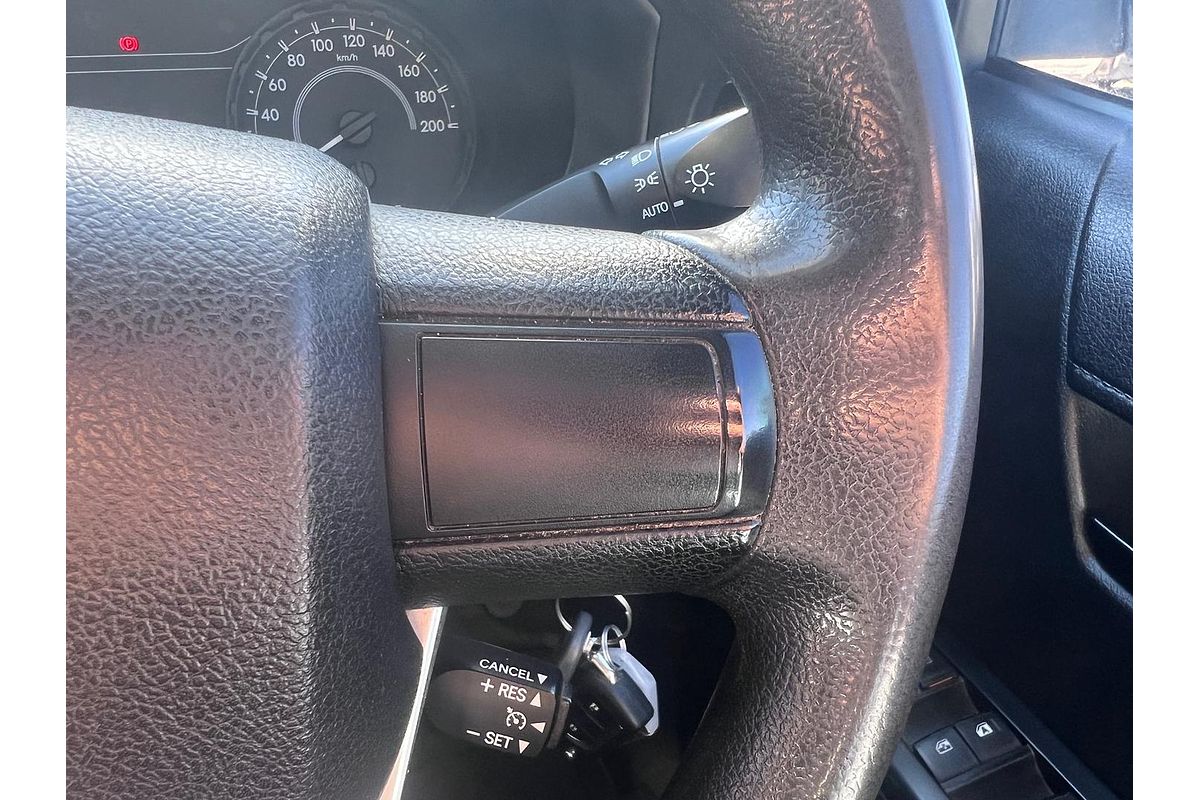 2015 Toyota Hilux Workmate GUN125R 4X4