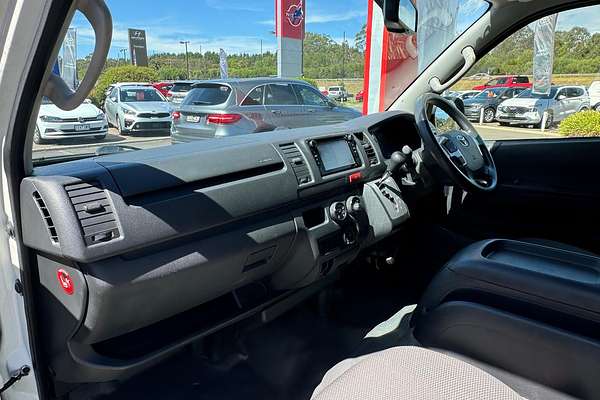 2018 Toyota Hiace KDH201R LWB