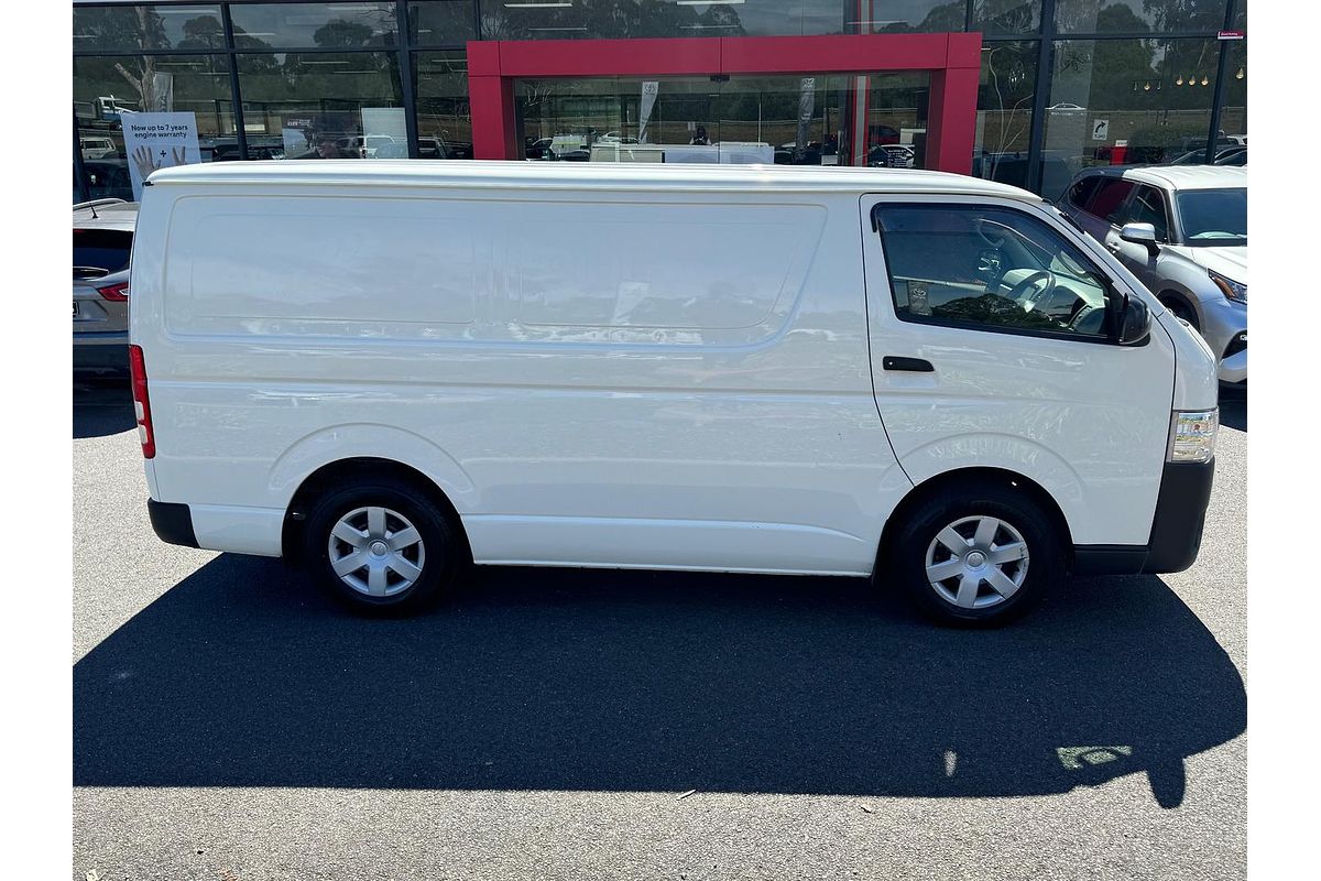 2018 Toyota Hiace KDH201R LWB