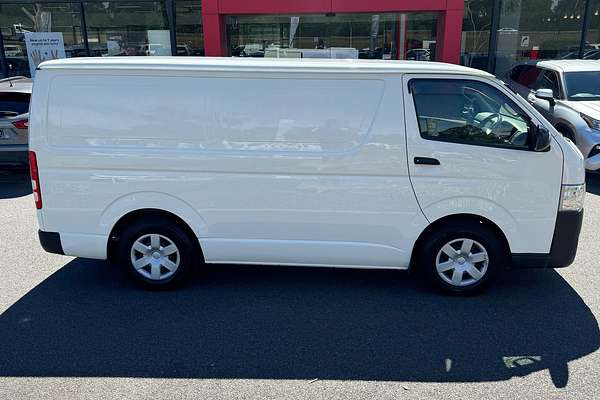 2018 Toyota Hiace KDH201R LWB