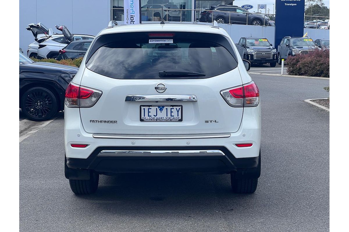 2015 Nissan Pathfinder ST-L R52
