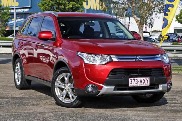 2013 Mitsubishi Outlander ES ZJ