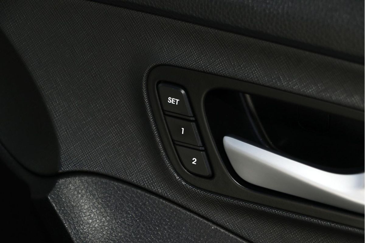 2015 Hyundai Santa Fe Highlander DM2
