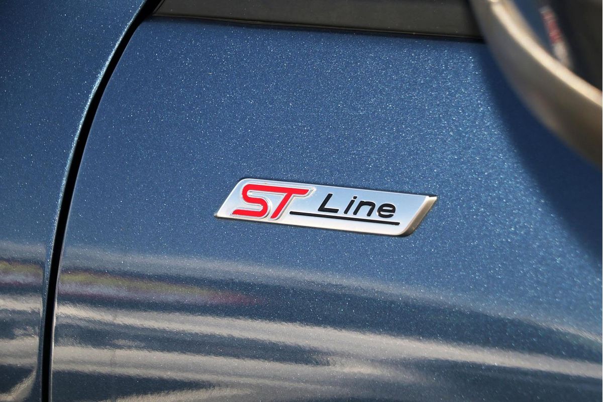 2022 Ford Escape ST-Line ZH