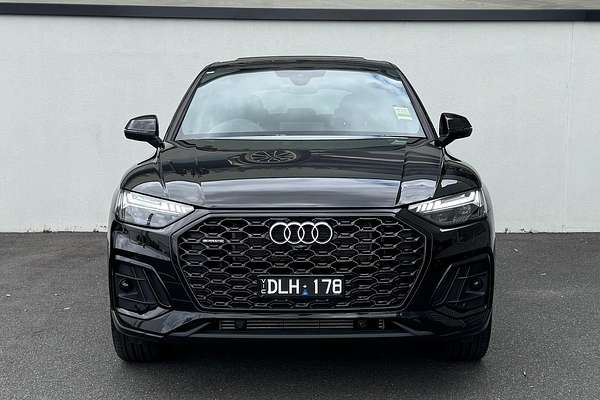 2024 Audi Q5 55 TFSI e S line FY