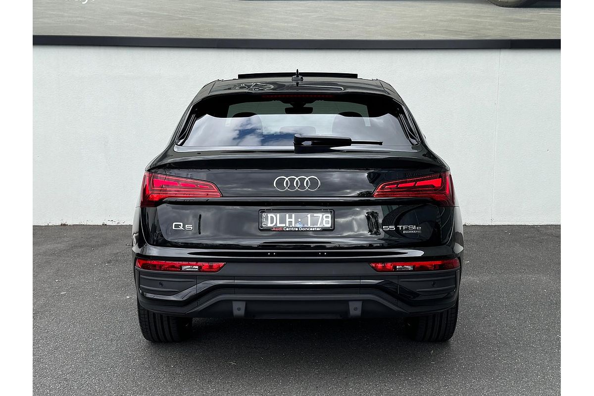 2024 Audi Q5 55 TFSI e S line FY