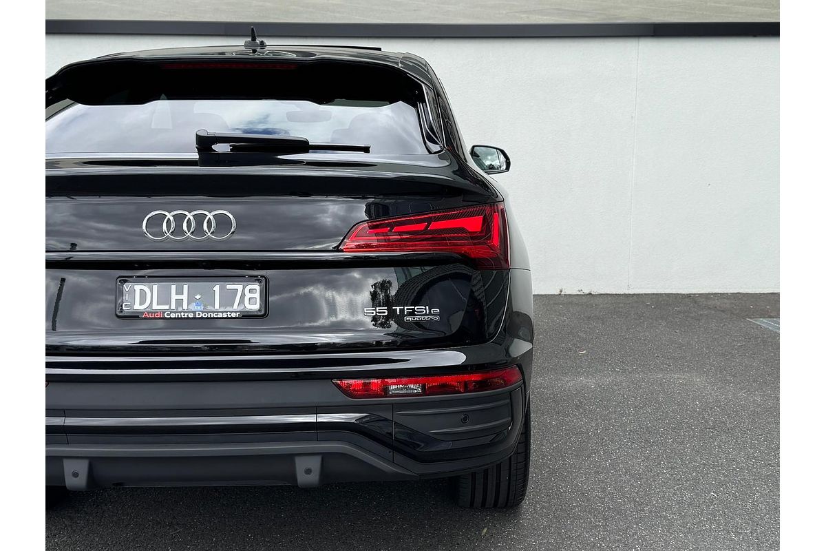 2024 Audi Q5 55 TFSI e S line FY