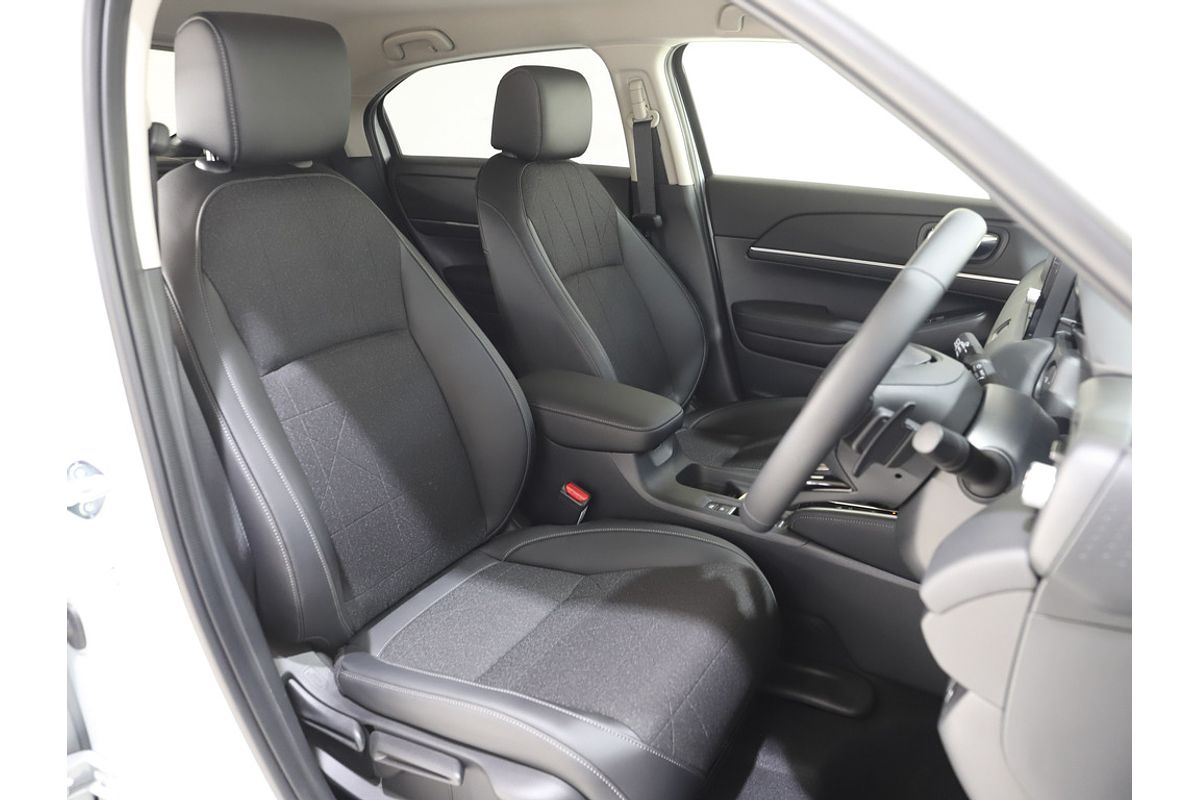 2024 Honda HR-V e:HEV L
