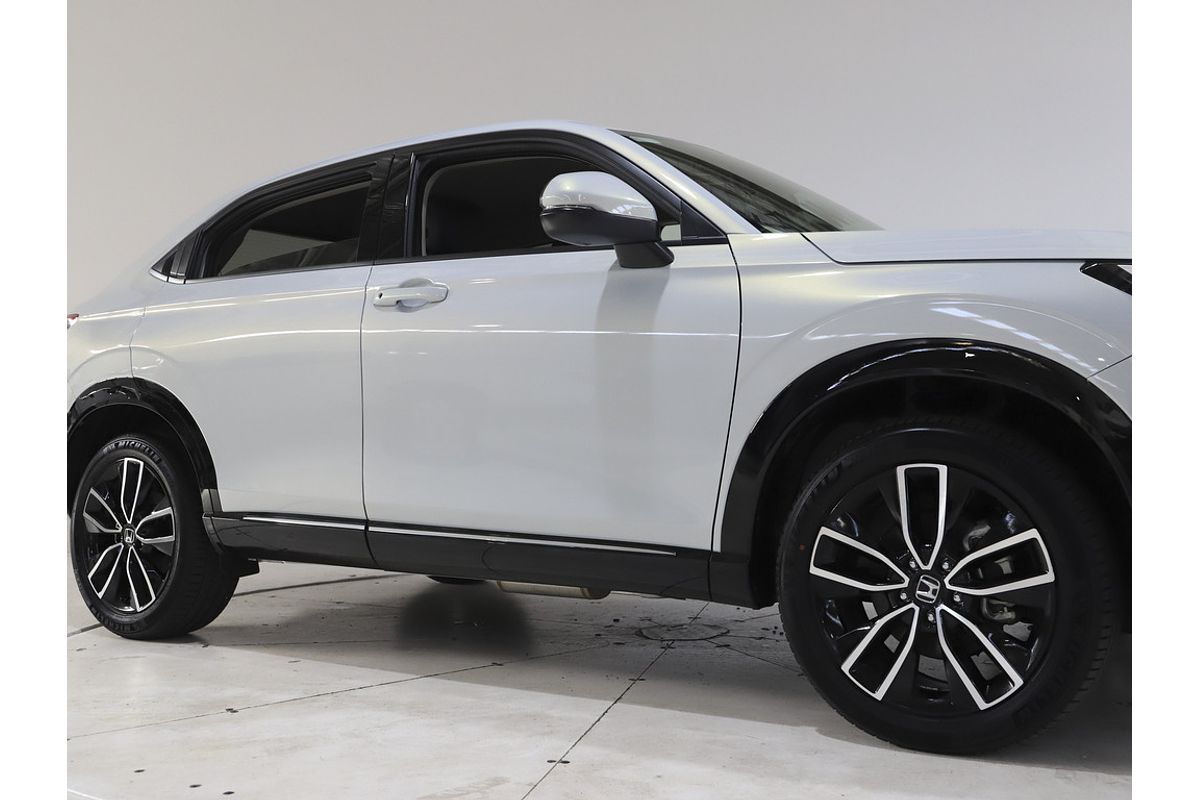 2024 Honda HR-V e:HEV L