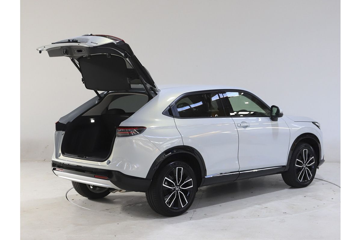 2024 Honda HR-V e:HEV L