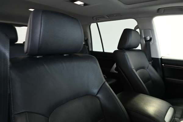 2020 Toyota Landcruiser VX VDJ200R