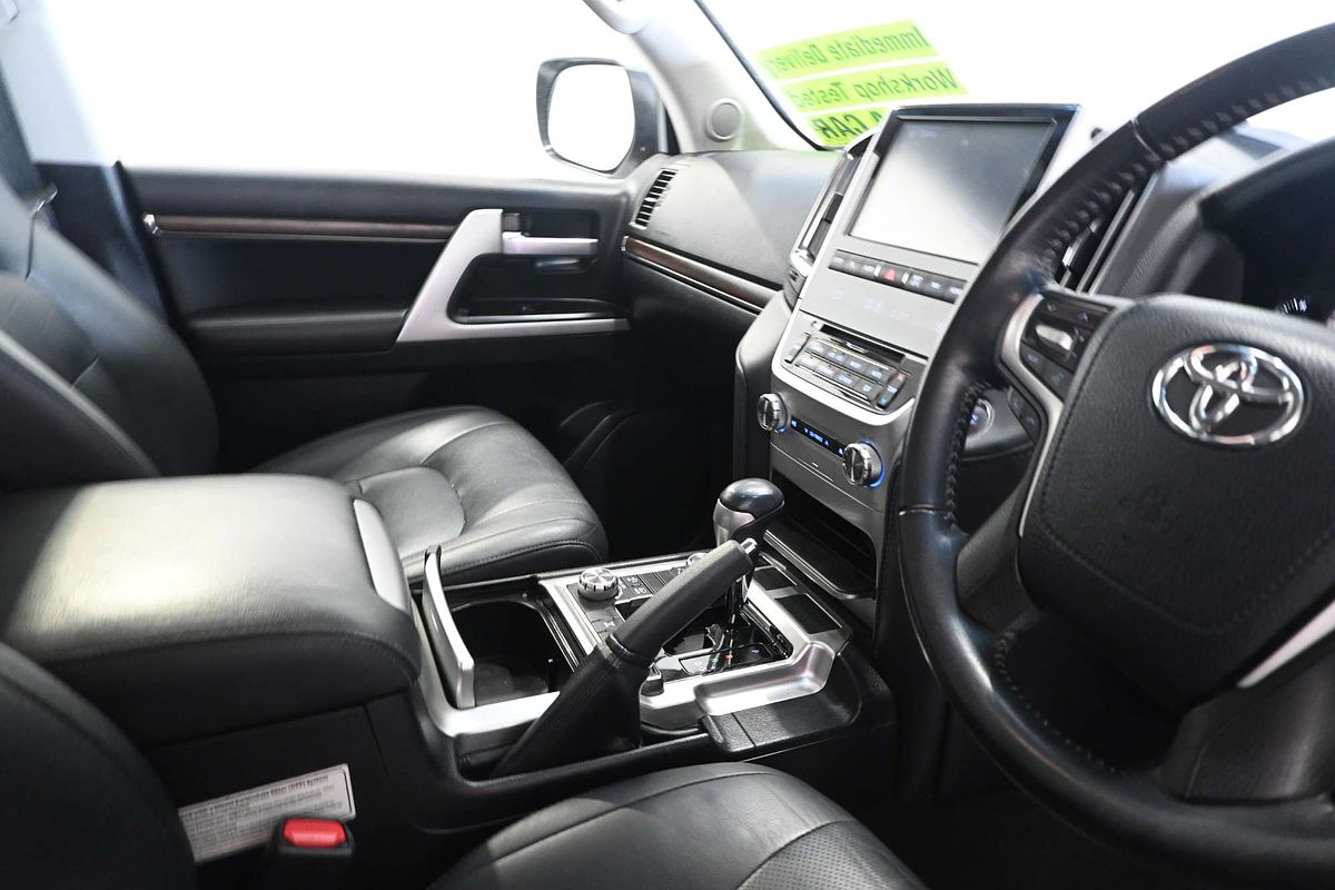 2020 Toyota Landcruiser VX VDJ200R