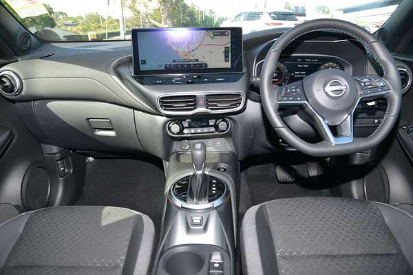 2024 Nissan JUKE ST-L F16