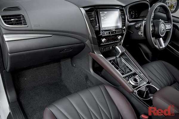 2024 Mitsubishi Pajero Sport GSR QG