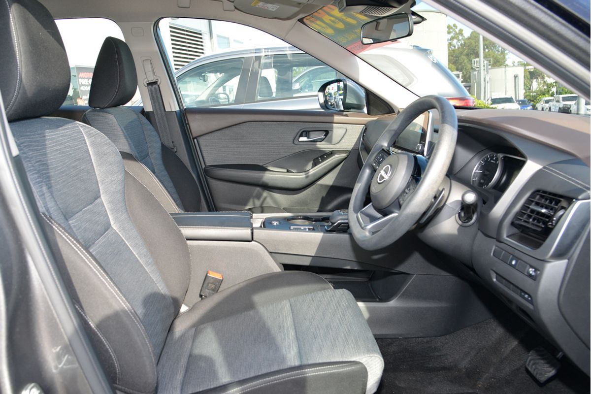 2023 Nissan X-TRAIL ST T33