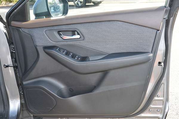 2023 Nissan X-TRAIL ST T33