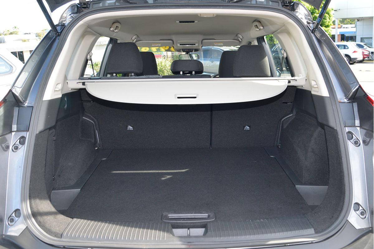 2023 Nissan X-TRAIL ST T33