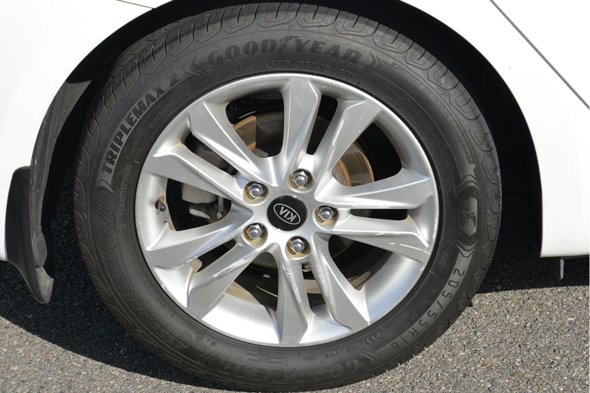 2016 Kia Cerato S YD