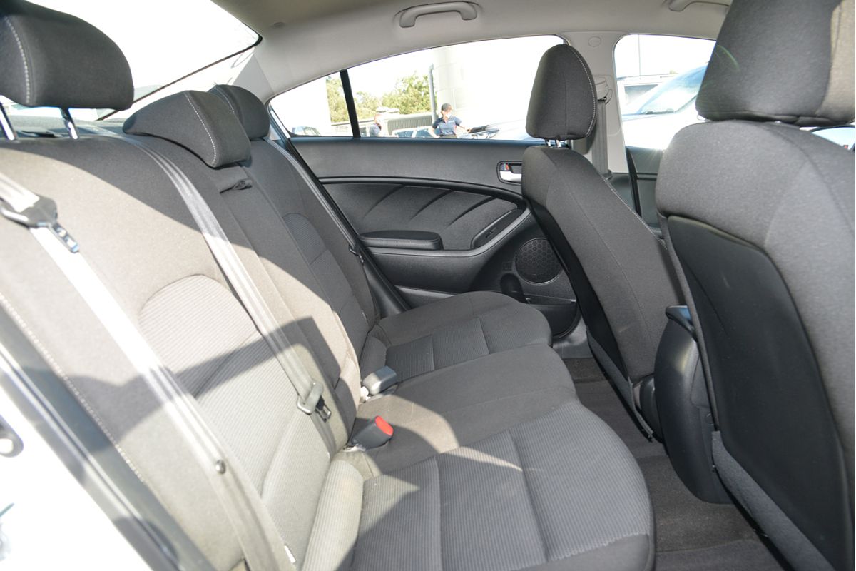 2016 Kia Cerato S YD