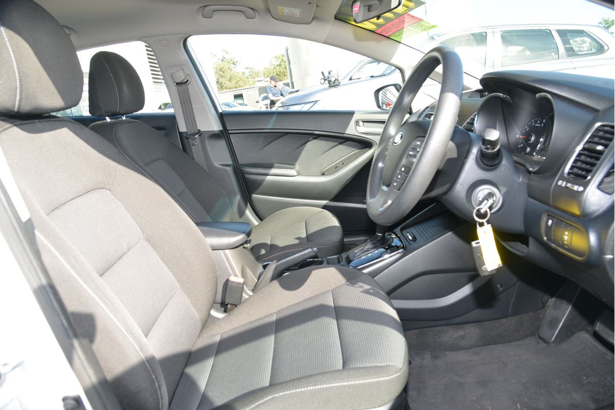 2016 Kia Cerato S YD