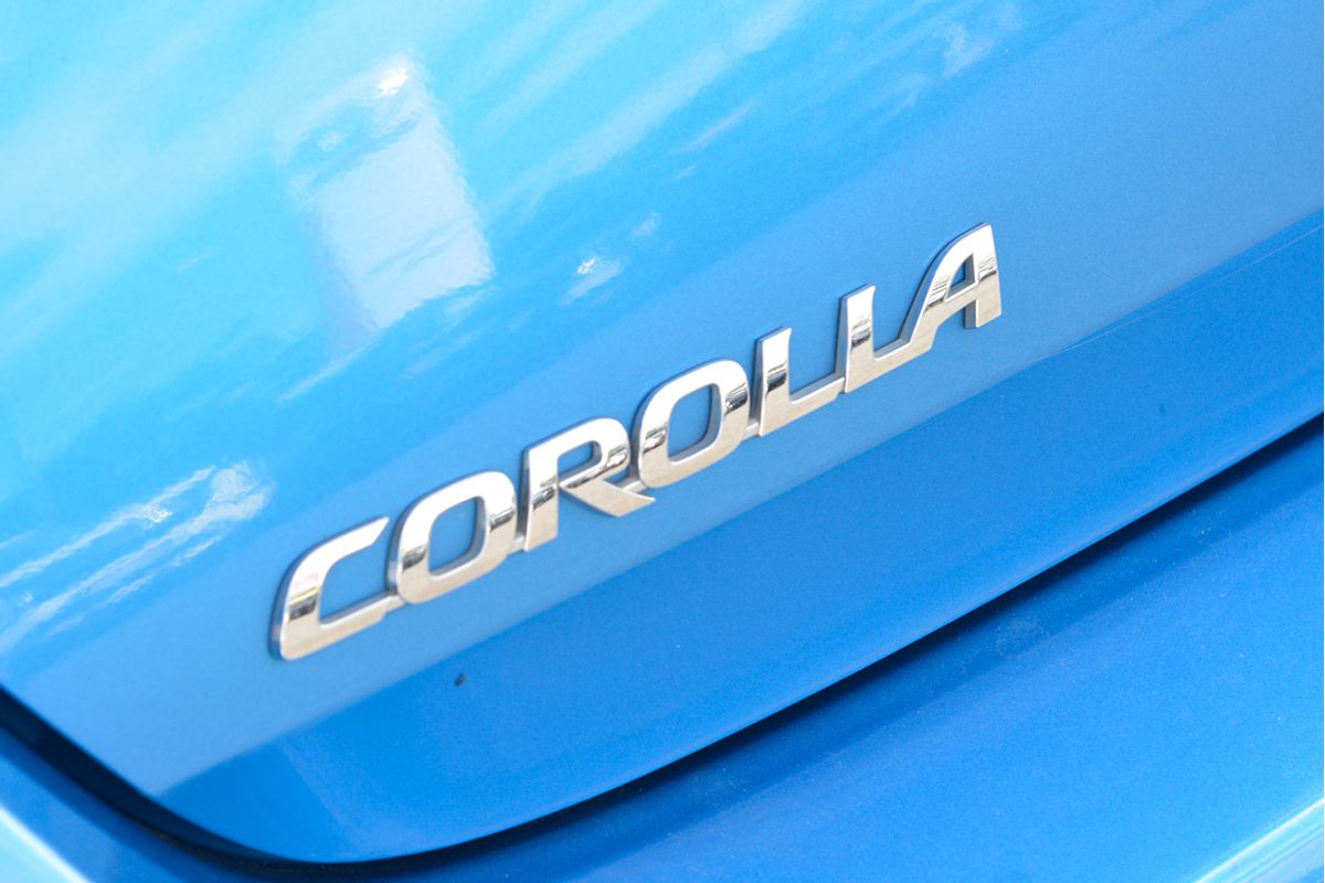 2017 Toyota Corolla Ascent Sport ZRE182R