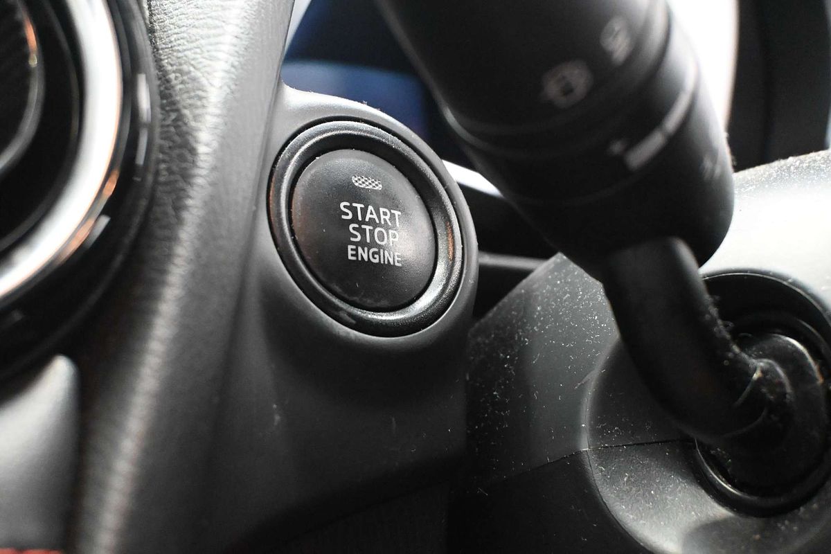 2015 Mazda 2 Genki DJ Series