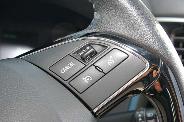 2019 Mitsubishi Outlander ES ZL