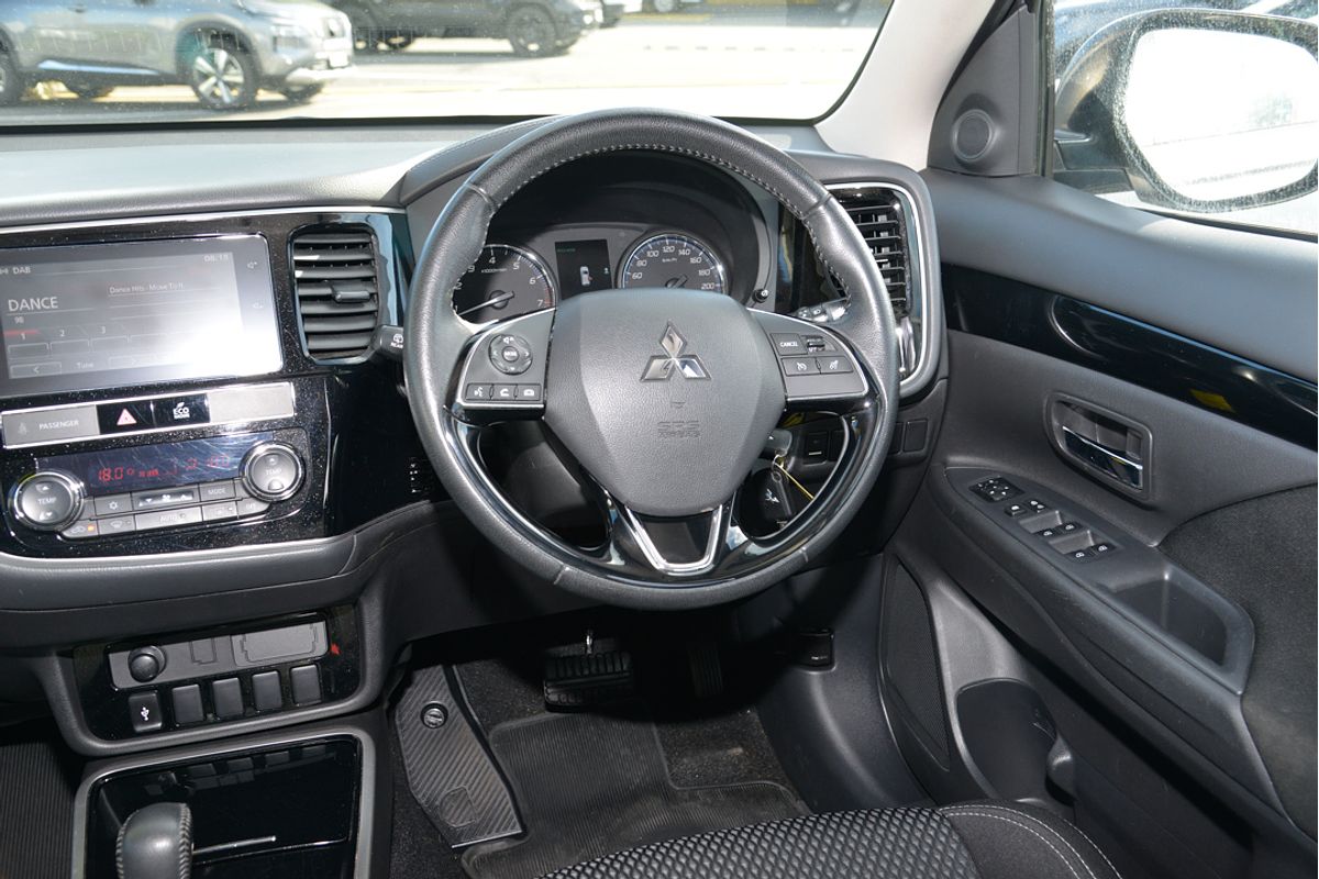 2019 Mitsubishi Outlander ES ZL