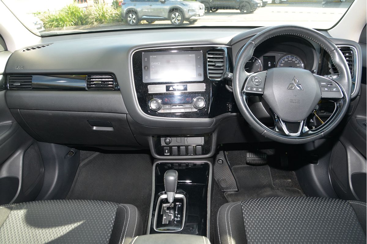 2019 Mitsubishi Outlander ES ZL