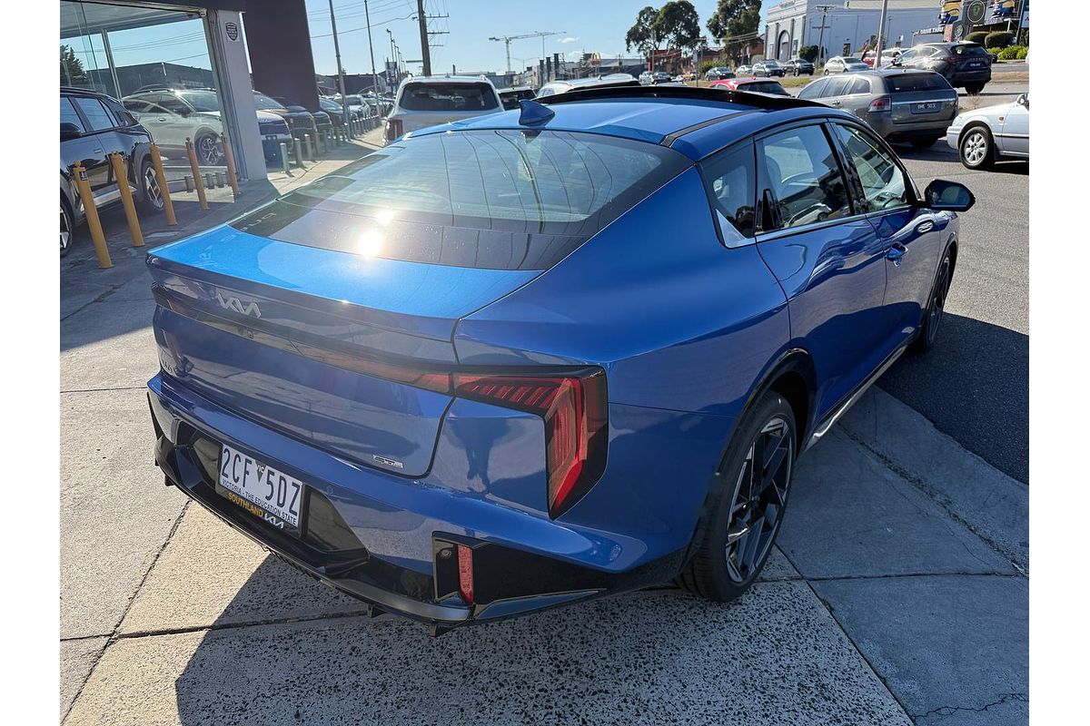 2025 Kia K4 GT-Line CL4m