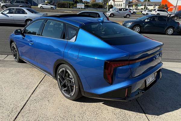 2025 Kia K4 GT-Line CL4m