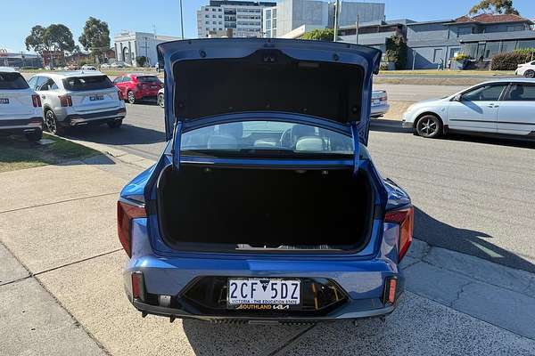 2025 Kia K4 GT-Line CL4m