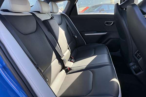 2025 Kia K4 GT-Line CL4m