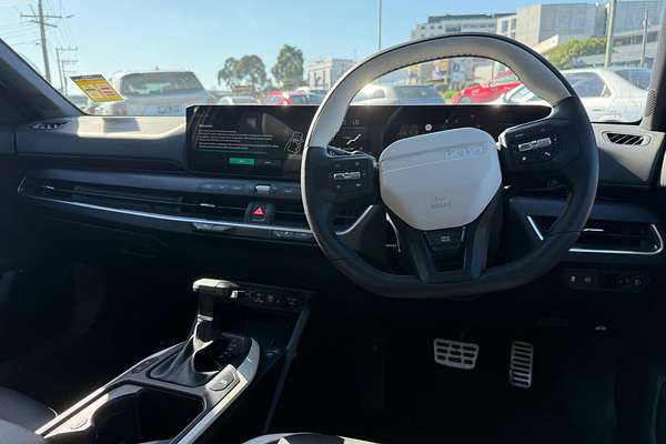 2025 Kia K4 GT-Line CL4m