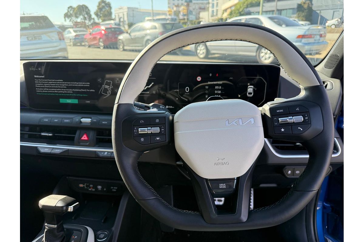 2025 Kia K4 GT-Line CL4m