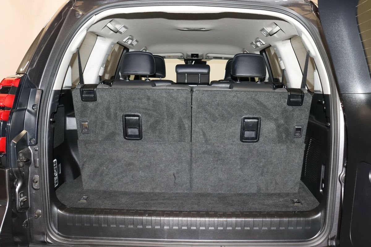 2023 Toyota Landcruiser Prado VX GDJ150R