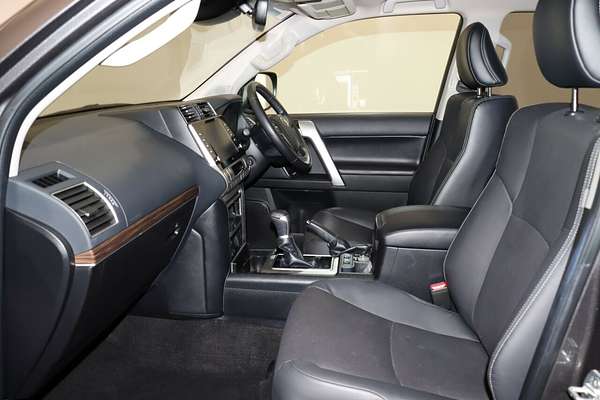 2023 Toyota Landcruiser Prado VX GDJ150R