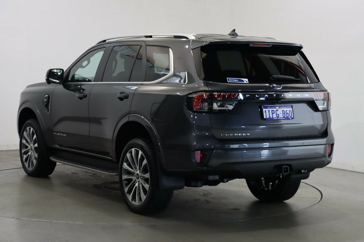 2024 Ford Everest Platinum