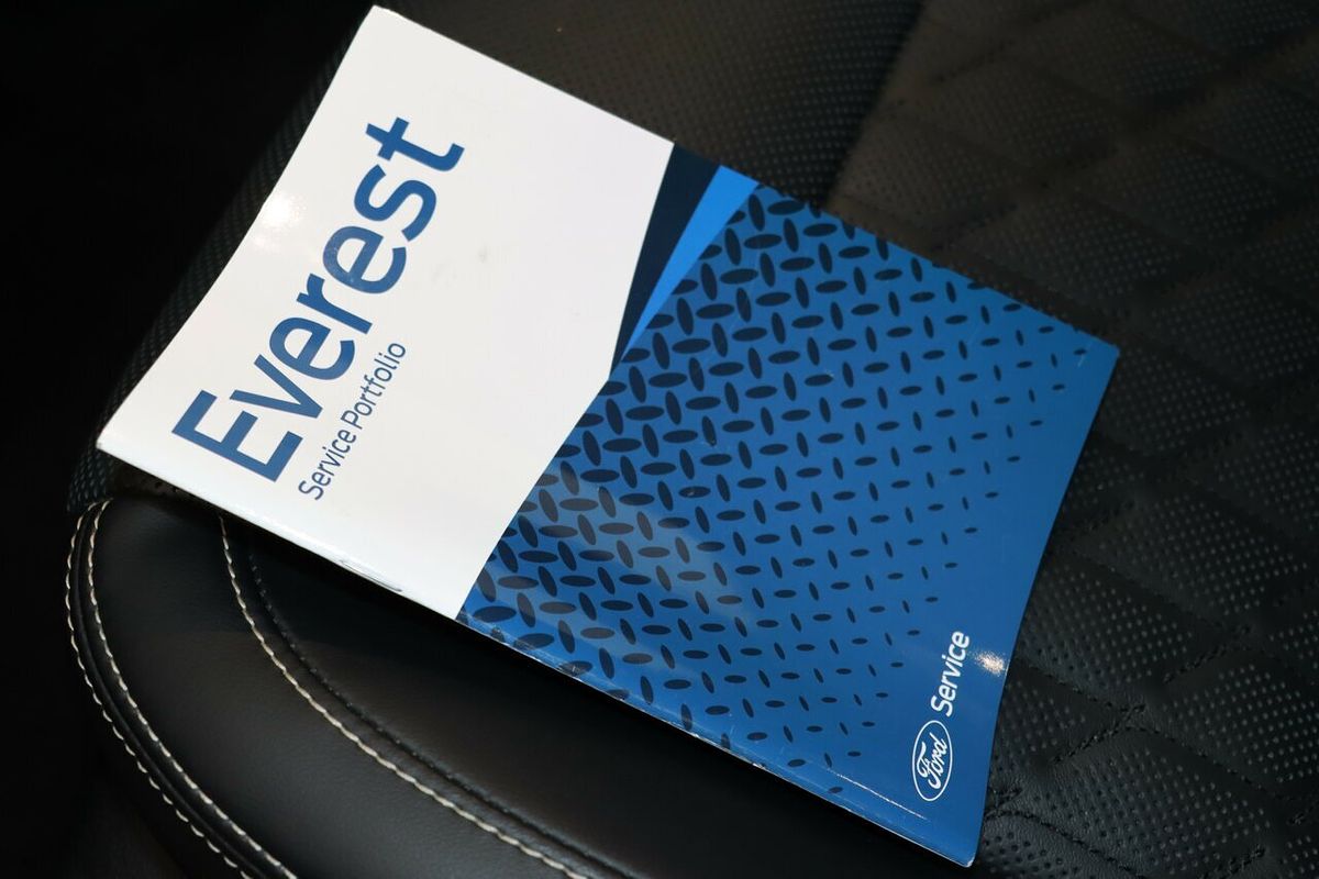 2024 Ford Everest Platinum