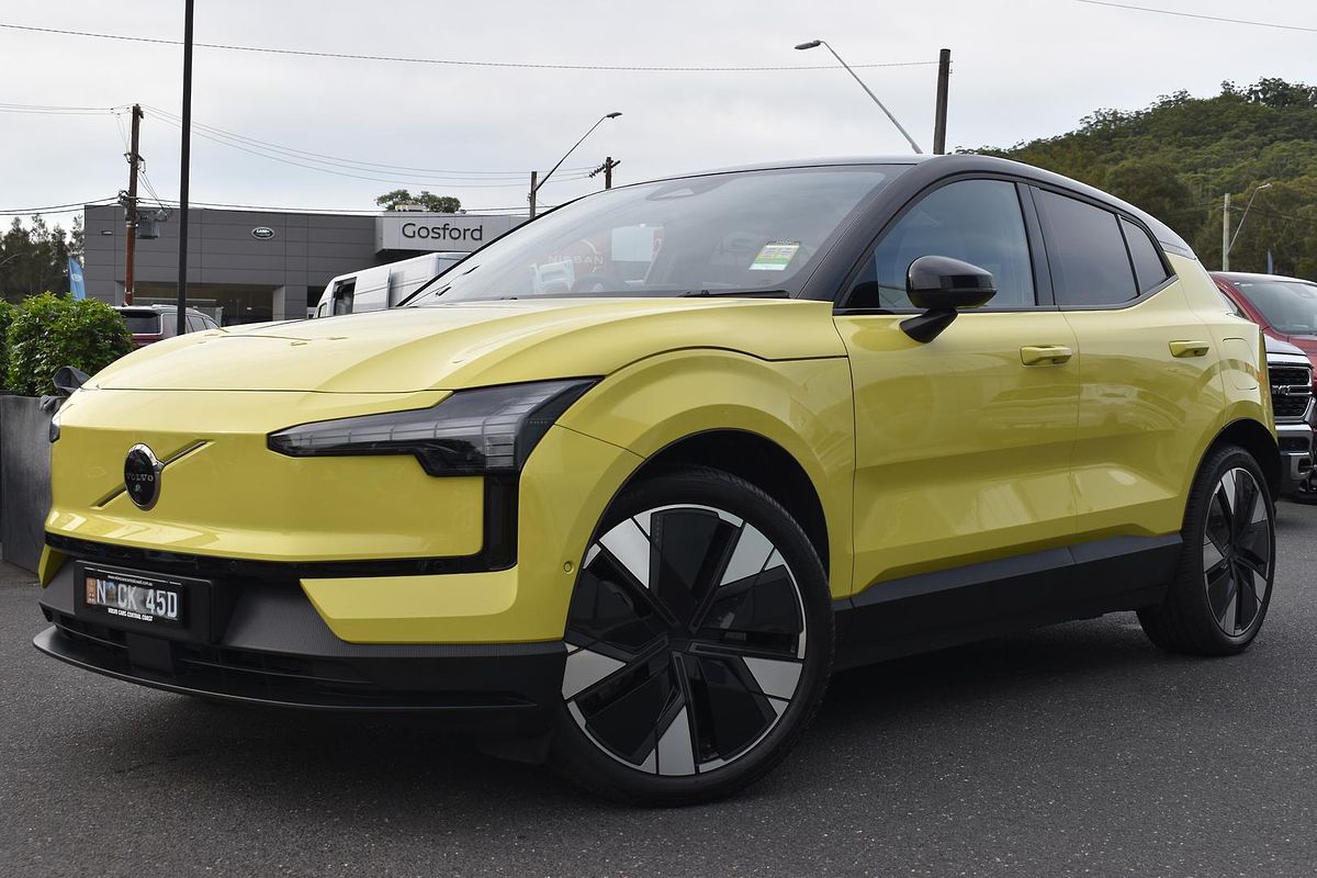 2024 Volvo EX30 Twin Motor Performance Ultra