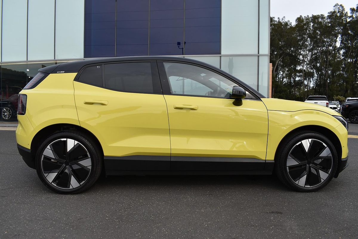 2024 Volvo EX30 Twin Motor Performance Ultra