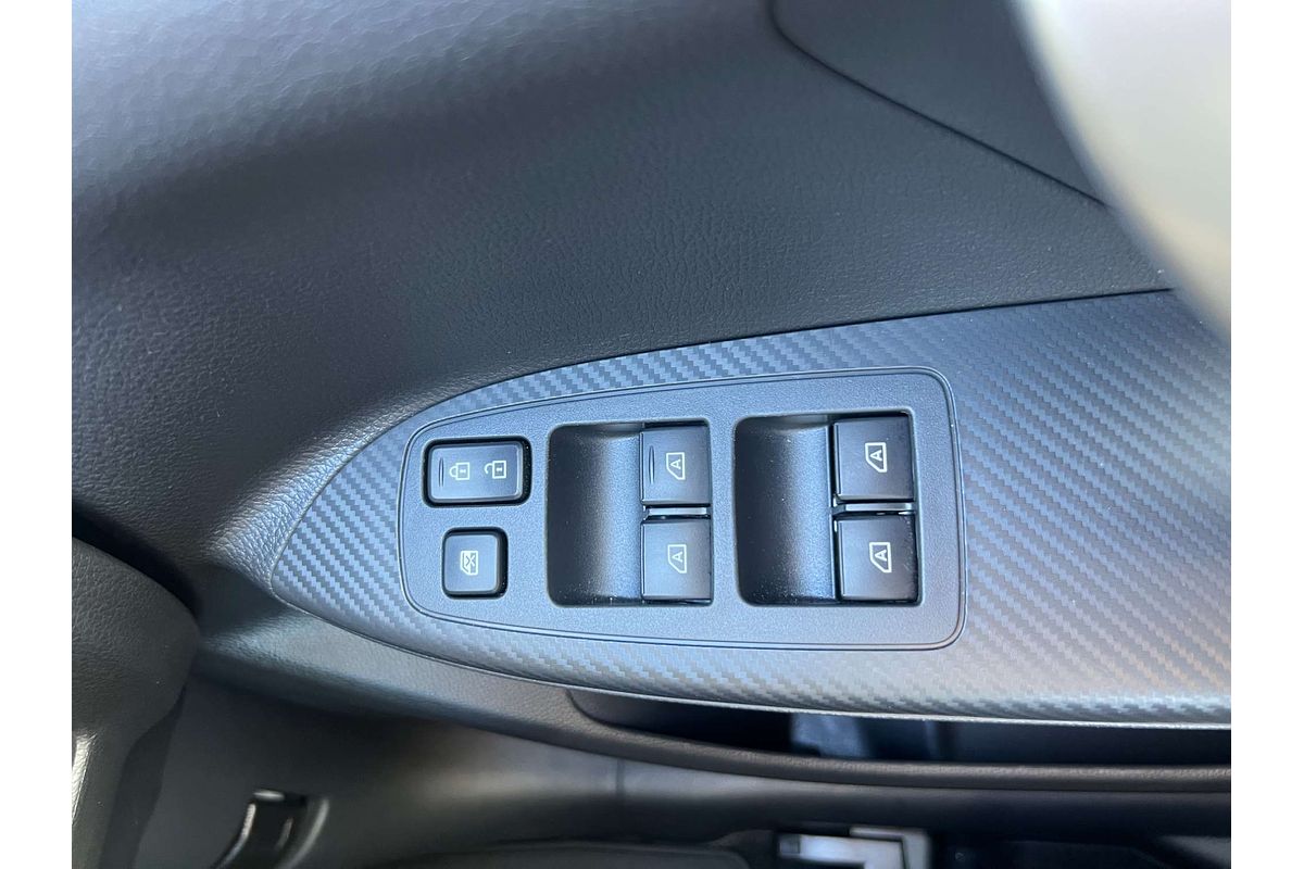 2023 Mitsubishi Eclipse Cross LS YB