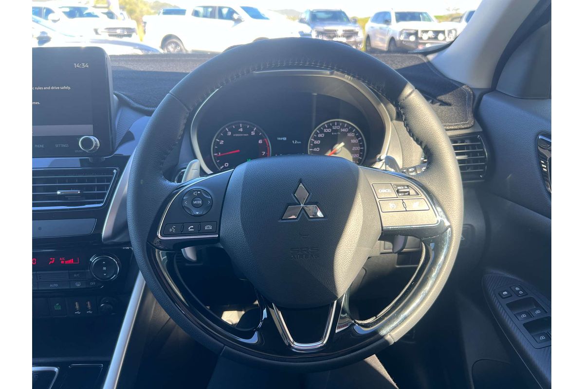 2023 Mitsubishi Eclipse Cross LS YB