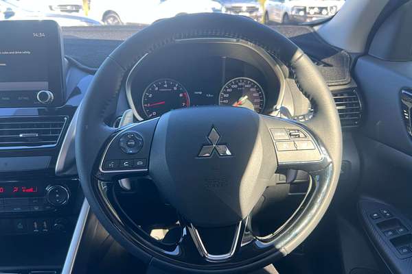 2023 Mitsubishi Eclipse Cross LS YB