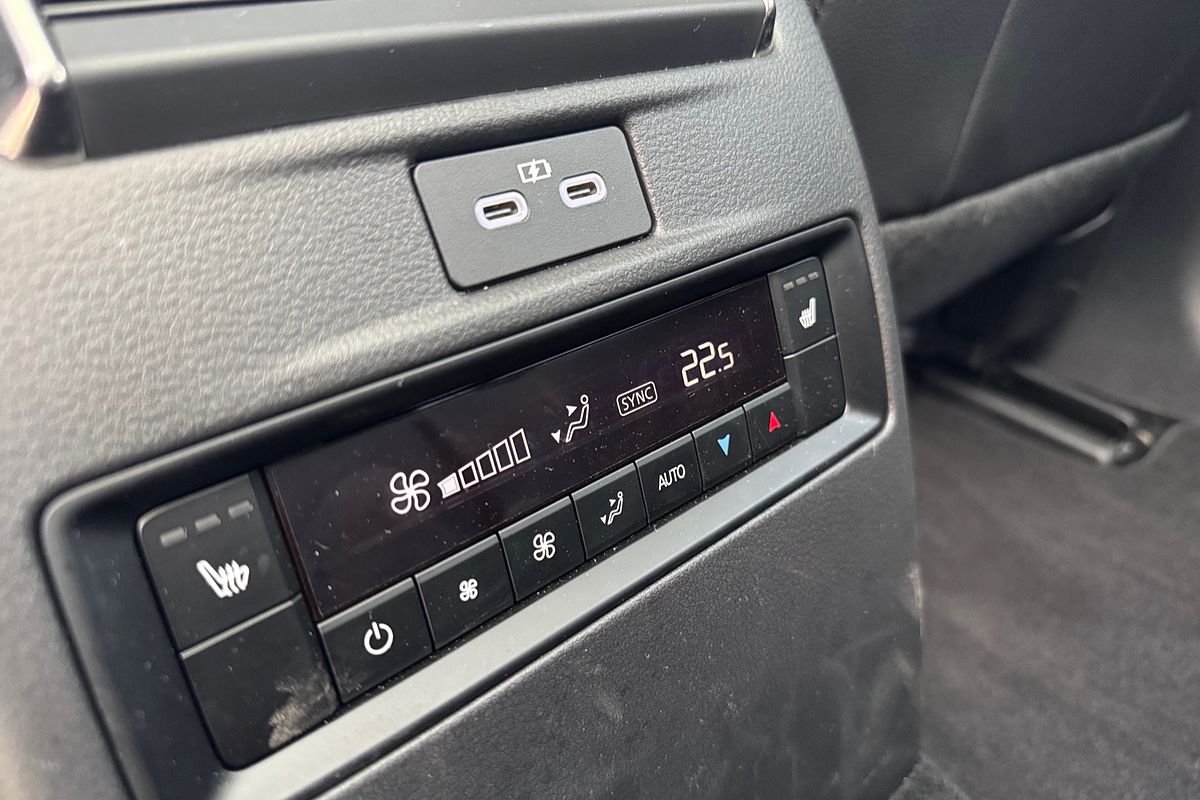 2024 Mazda CX-70 D50e GT KJ