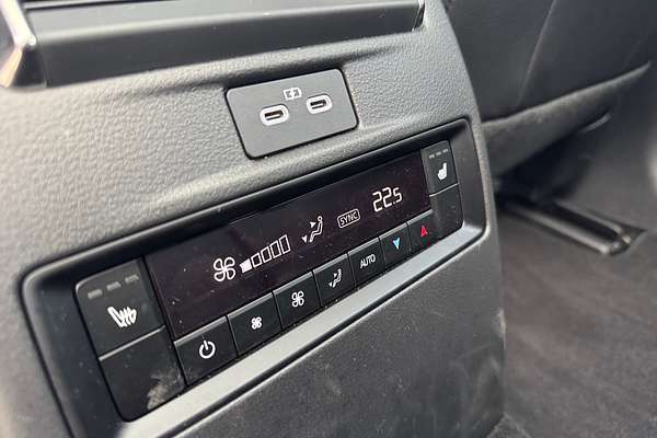 2024 Mazda CX-70 D50e GT KJ