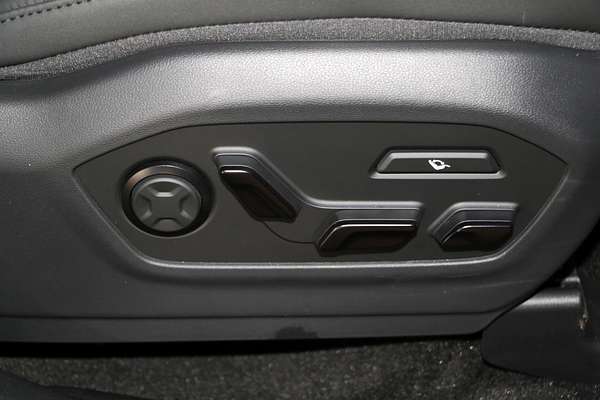 2025 Hyundai Santa Fe Hybrid Calligraphy MX5.V1